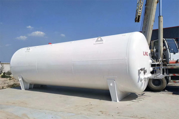 In this way, it is safe to use low-temperature storage tanks